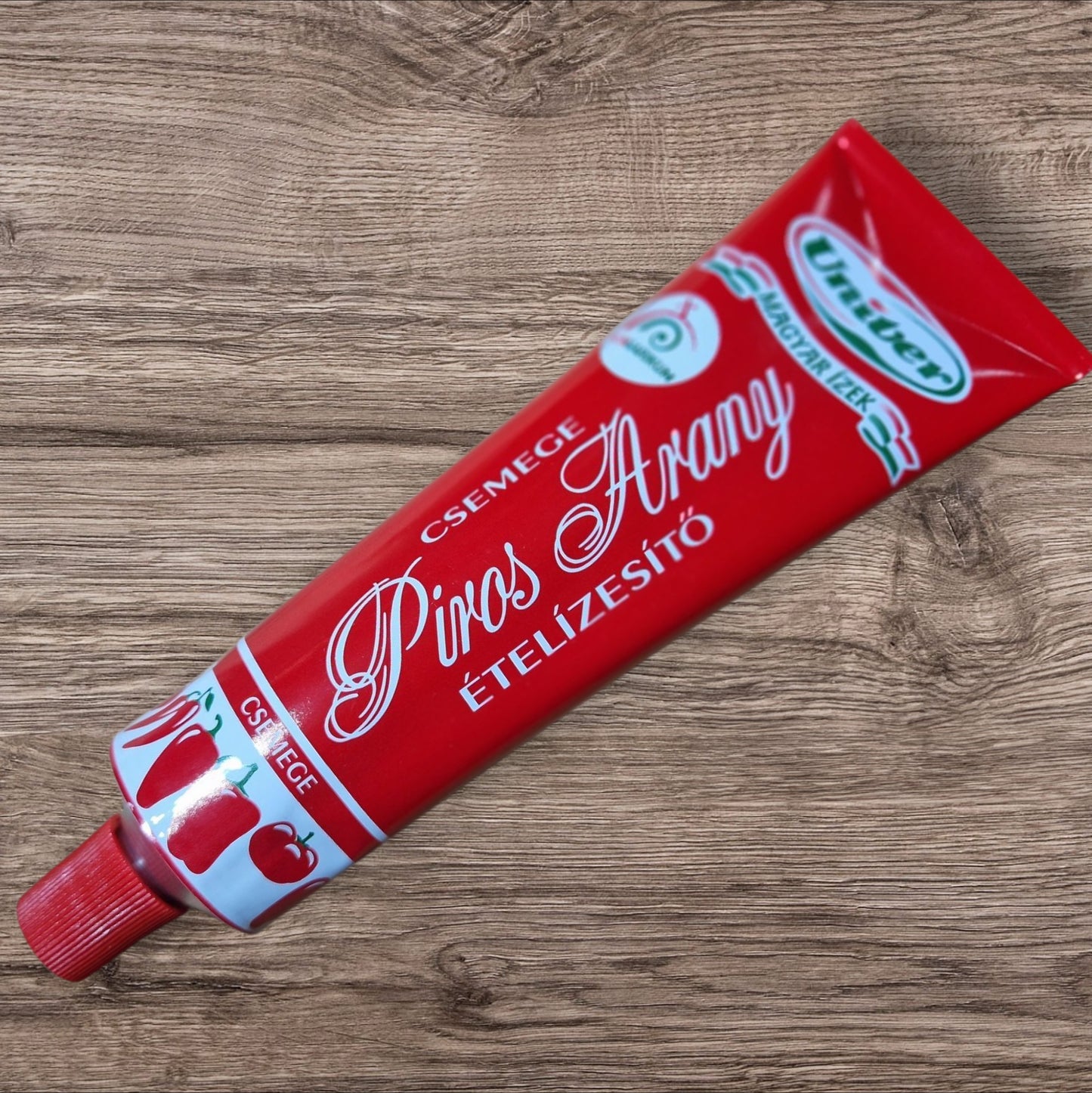 Univer Piros Arany Csemege